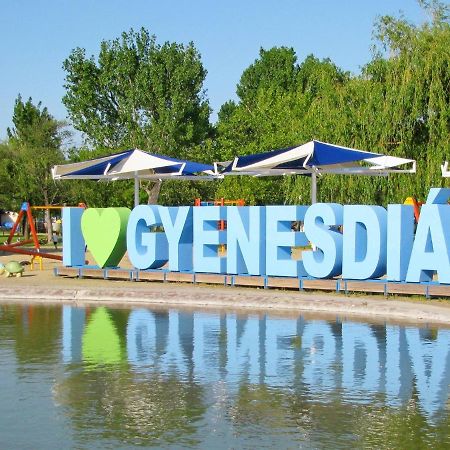 Babi Apartmanhaz Gyenesdiás Екстериор снимка